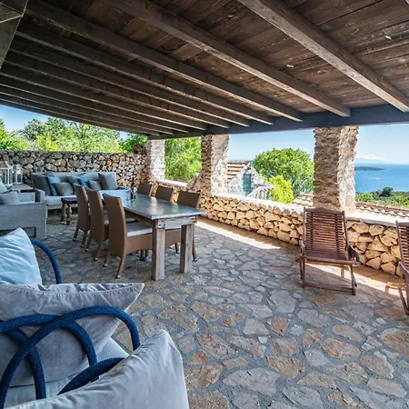 Paradise Vikendica Vinisce